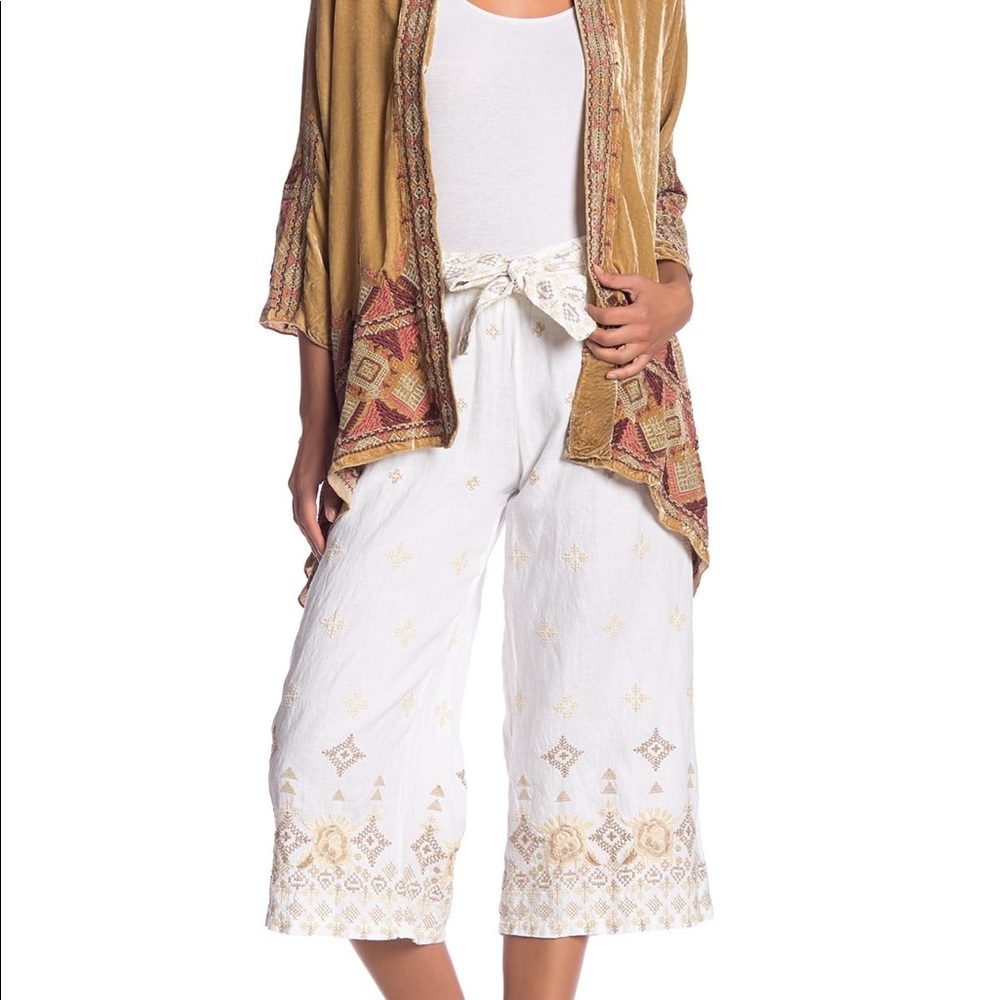 JOHNNY WAS Embroidered linen cropped pants
